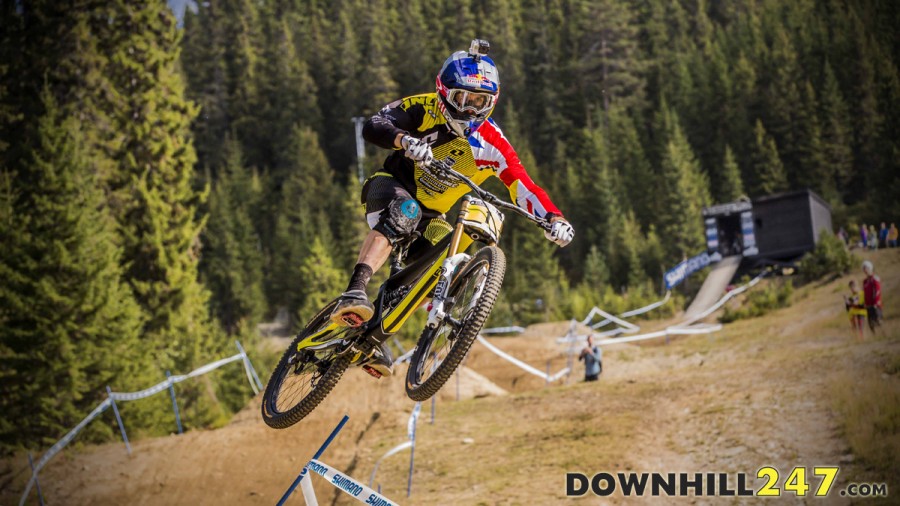 With his amazing World Cup season so far Gee Atherton has put his disappointing (by his standards anyway) World Champs result behind him and wants to make a mends here in Norway. 