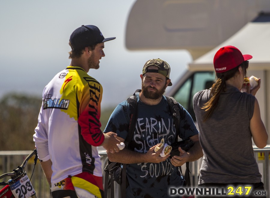 You have to eat when you can living the dream as media! Tim Bardsley-Smith chowing down!