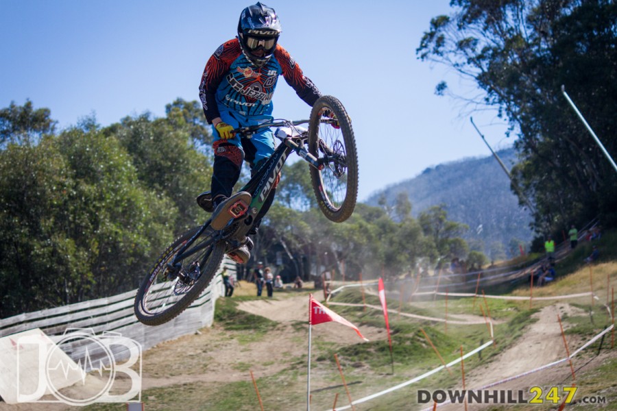 Fastest in elite women during seeding, Danielle Beecroft looks to be over an ankle injury that saw her miss the second round in Mt Buller. Taking second on race day is a solid result in stepping toward another World Cup Circuit in 2014.