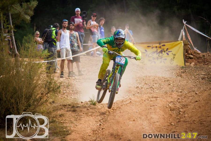 After a shuttling issue left Troy's bike unrideable, SRAM were quick to do what was necessary to get him on track again. With a couple of practice runs under his belt, after the final U19's rider had crossed the line, Troy blasted out of the forest and into the arena, setting an incredible (and unbeatable on the day) time of 3:42:90!