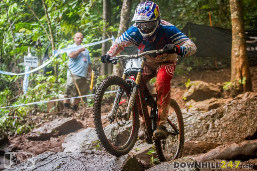 Second fastest qualifier Aaron Gwin, his bike, just like most competitors gained over 10kgs in weight by the tie he got to the bottom.