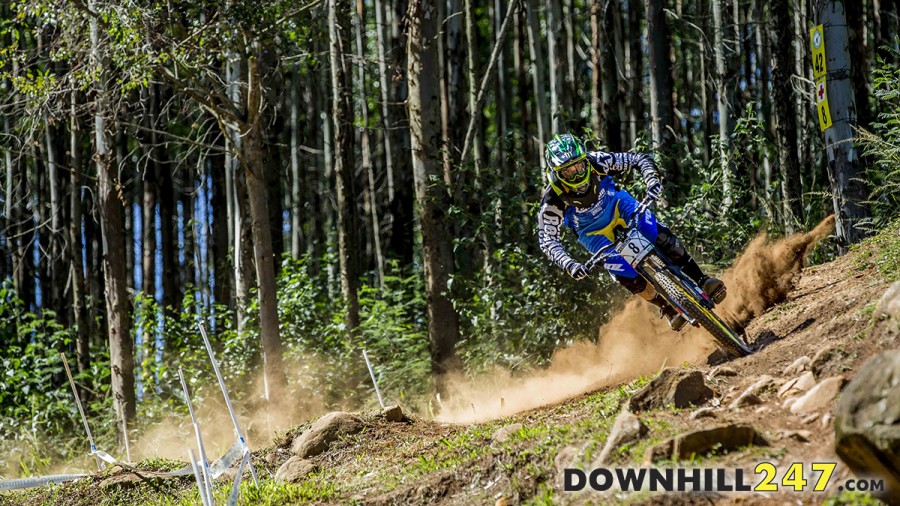 Oh yeah, that is a classic Sam Hill shot right there, feet up laying down the style and dust going every where! 6th in timed practice shows he has his lines sorted. In typical Sam Hill fashion he was taking some pretty unique lines in the rock sections.