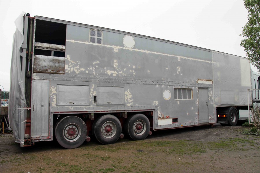 It was actually a super market delivery truck that was then converted into a rally team's transporter before the Hutchinson guys got onto it!