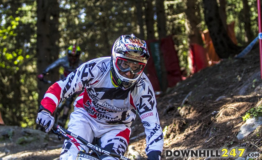 Steve Peat on the hunt, never back down!