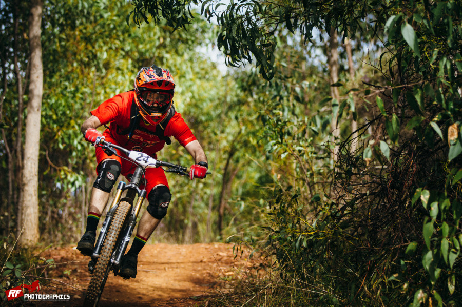 Fortunately the weather was on the organisers side, the trails can get pretty wild at Fox when there is rain about so this was definitely a good thing!