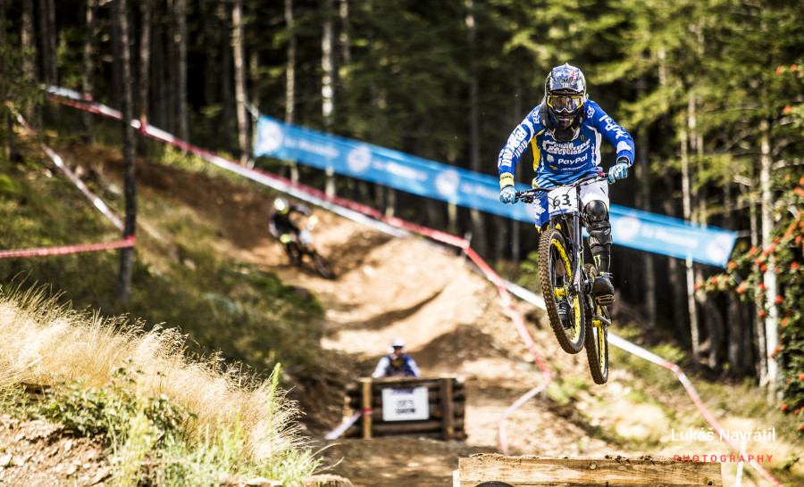 Sam Hill crashed in his race run, the same spot caught out many a rider.
