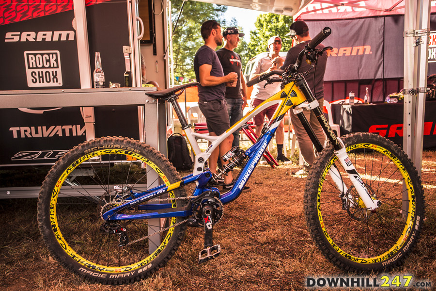 Sam Hill wouldn't mind getting tit though... his bike looking fast even when standing still!