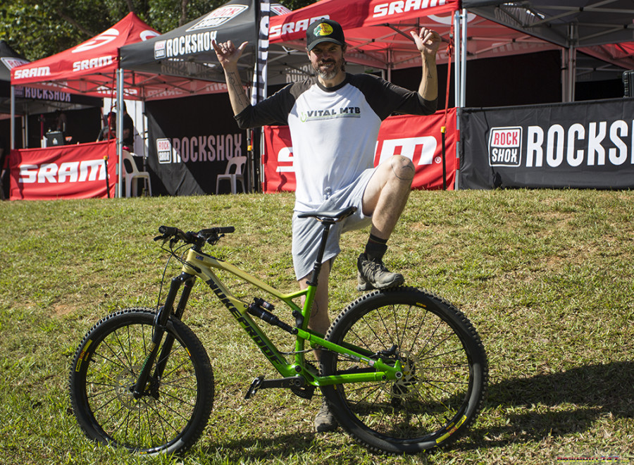 Maddog Boris with a very interesting bike - Sam Hill choosing to ride his trail bike as he is more familiar with it and thinks it won't be a disadvantage...